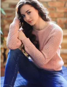 Elite escort service in Khambhalia for home and hotel visits